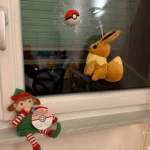 Pokeball Window Crack - Image 4