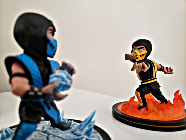 Mortal Kombat Sub-Zero Q-Fig - Image 3