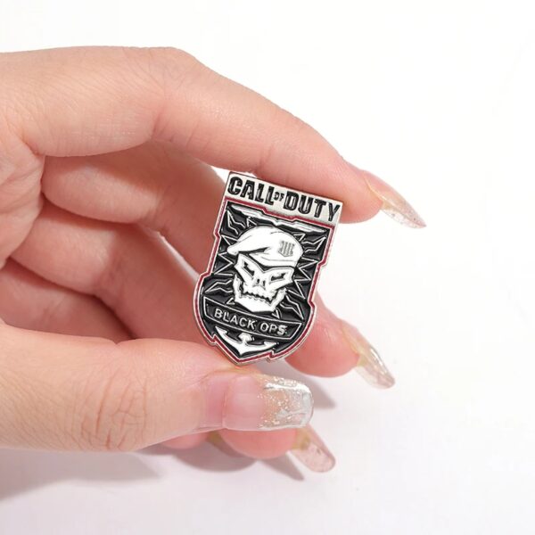 Call of Duty Pin