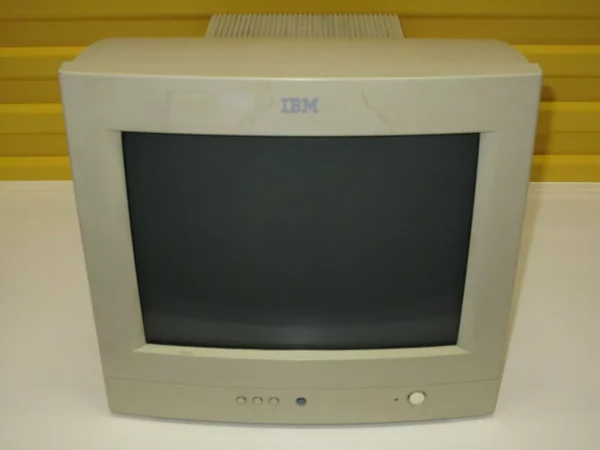 Vintage IBM Monitor - Image 2