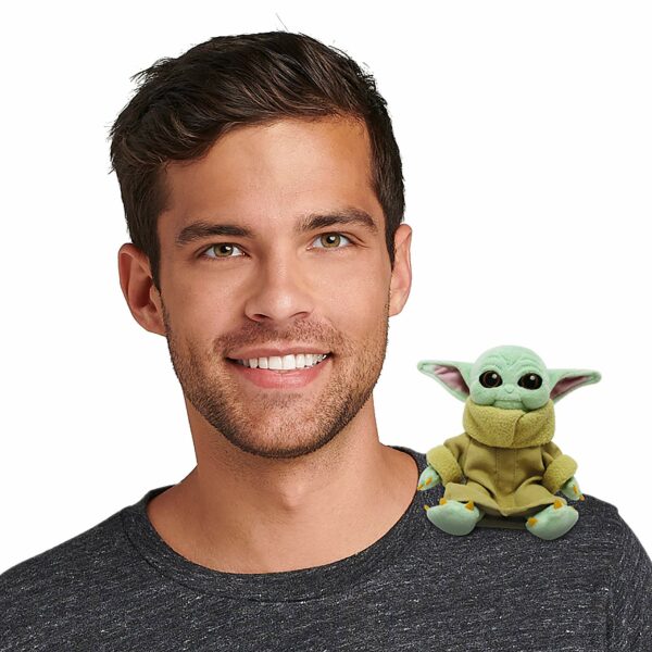 Star Wars The Mandalorian Child Magnetic Shoulder Mini Plush